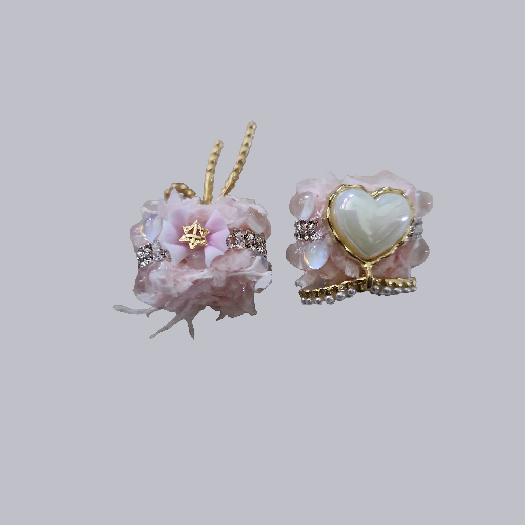Pearl Heart With Bow Bead